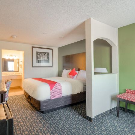 Oyo Hotel Rosenberg Tx I-69 מראה חיצוני תמונה