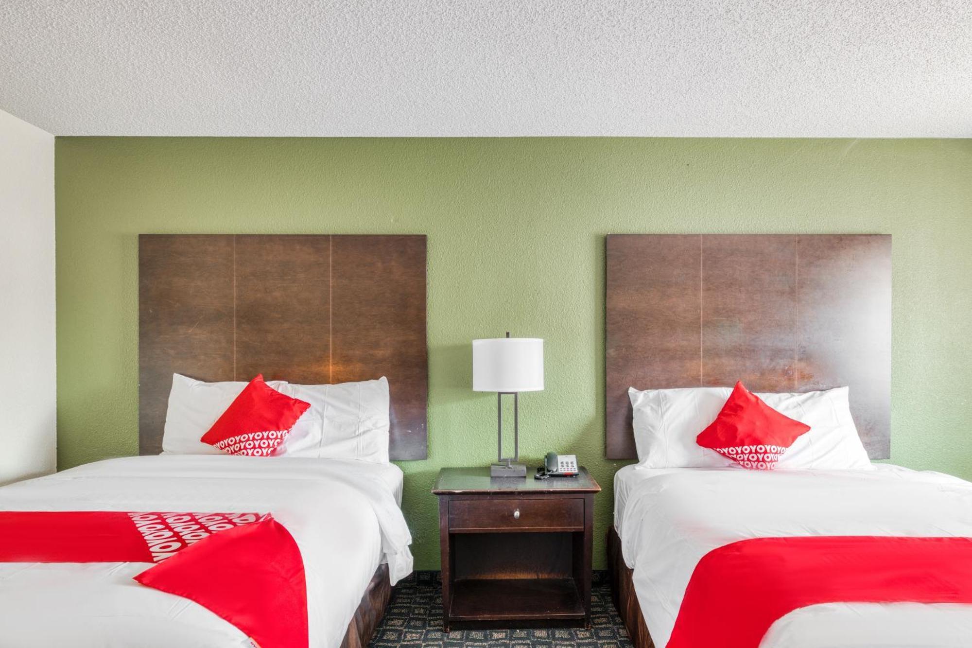 Oyo Hotel Rosenberg Tx I-69 מראה חיצוני תמונה